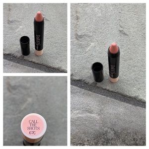 Doll 10 NEW Call The Shots Gel Lip Crayon Moisturizing NWT Doll 10